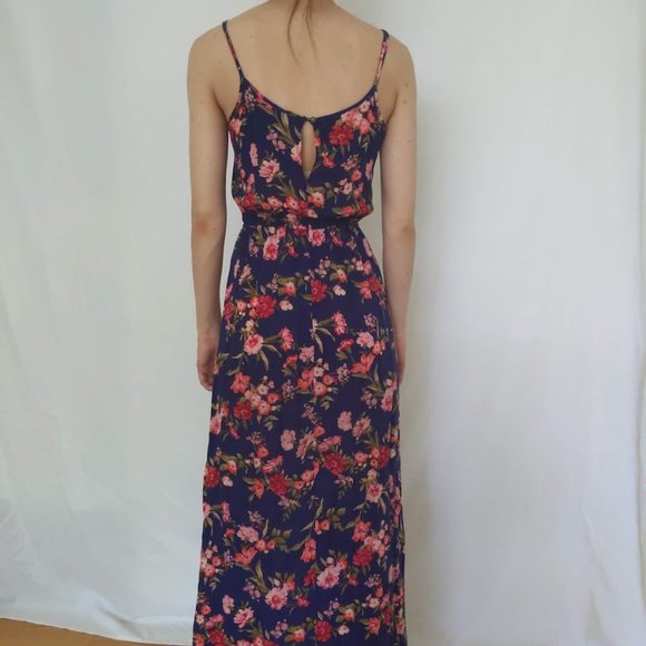 S | Forever 21 | Hawaiian Floral Maxi Dress - Picture 6 of 6